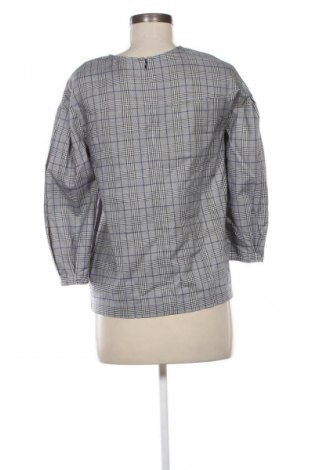 Дамска блуза Tommy Hilfiger, Размер M, Цвят Многоцветен, Цена 89,00 лв.