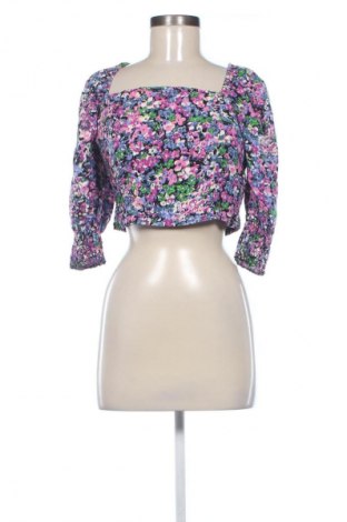 Damen Shirt Trendyol, Größe M, Farbe Mehrfarbig, Preis 46,65 €