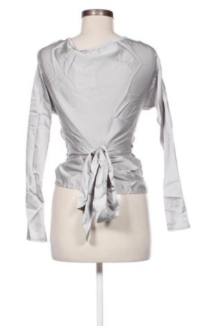 Дамска блуза Unbranded, Размер XL, Цвят Сив, Цена 19,00 лв.