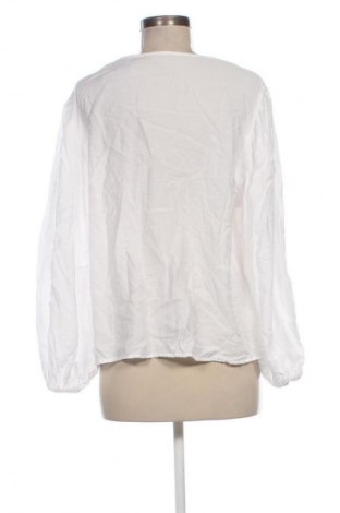 Damen Shirt Unbranded, Größe XL, Farbe Weiß, Preis 4,99 €