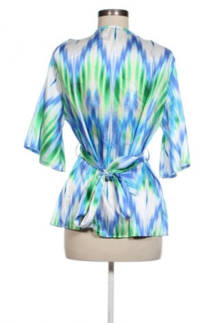 Дамска блуза Unbranded, Размер L, Цвят Многоцветен, Цена 19,00 лв.