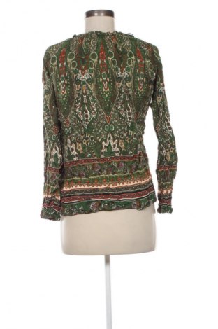 Дамска блуза Unbranded, Размер M, Цвят Многоцветен, Цена 9,99 лв.