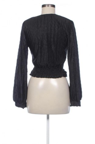 Дамска блуза Unbranded, Размер S, Цвят Черен, Цена 19,00 лв.