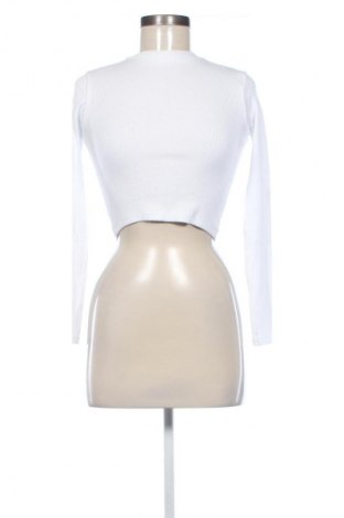 Дамска блуза Unbranded, Размер XXS, Цвят Бял, Цена 13,99 лв.