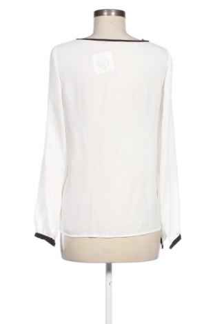 Дамска блуза Simple, Размер S, Цвят Бял, Цена 36,10 лв.