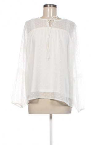 Dámská halenka VILA, Velikost M, Barva Bílá, Cena  559,00 Kč