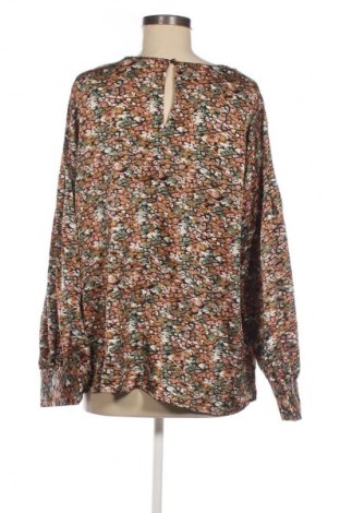 Bluzka damska Vero Moda, Rozmiar XXL, Kolor Kolorowy, Cena 56,99 zł