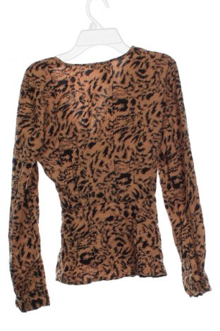 Дамска блуза Y.A.S, Размер XS, Цвят Многоцветен, Цена 31,99 лв.