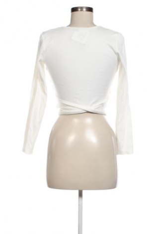 Дамска блуза Zara, Размер S, Цвят Бял, Цена 27,99 лв.