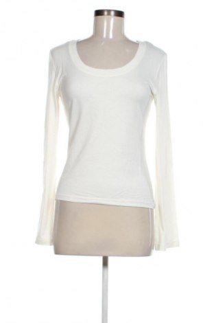 Γυναικεία μπλούζα Zero Basic, Μέγεθος M, Χρώμα Εκρού, Τιμή 12,00 €