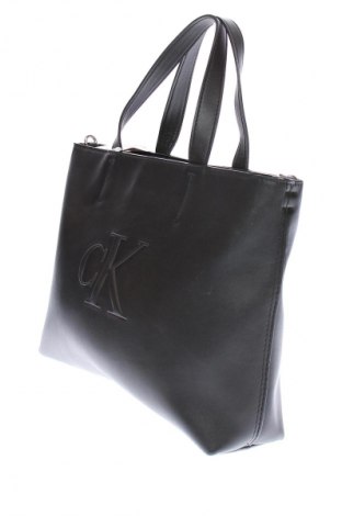 Дамска чанта Calvin Klein Jeans, Цвят Черен, Цена 137,99 лв.