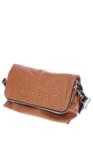 Дамска чанта Desigual, Цвят Многоцветен, Цена 75,99 лв.