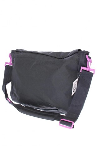 Damska torebka Eastpak, Kolor Kolorowy, Cena 146,99 zł