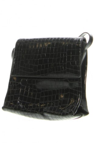 Дамска чанта Esprit, Цвят Черен, Цена 44,99 лв.