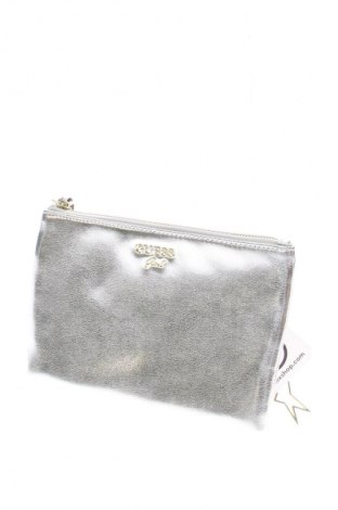 Damska torebka Guess, Kolor Srebrzysty, Cena 187,98 zł