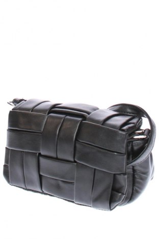 Дамска чанта Accessoires, Цвят Черен, Цена 23,99 лв.