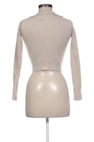 Дамска жилетка Bershka, Размер XS, Цвят Сив, Цена 54,15 лв.