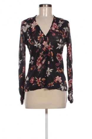 Дамска жилетка Betty Barclay, Размер S, Цвят Многоцветен, Цена 21,99 лв.