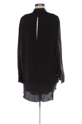 Дамска риза Acne, Размер M, Цвят Черен, Цена 156,00 лв.