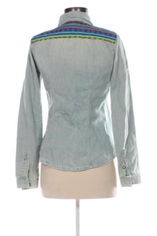 Дамска риза Bershka, Размер S, Цвят Многоцветен, Цена 5,99 лв.