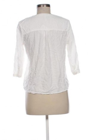 Дамска риза Ever.me by Takko Fashion, Размер M, Цвят Бял, Цена 12,99 лв.