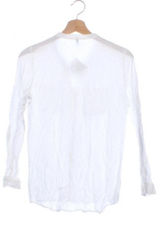 Дамска риза ONLY, Размер XS, Цвят Бял, Цена 13,99 лв.