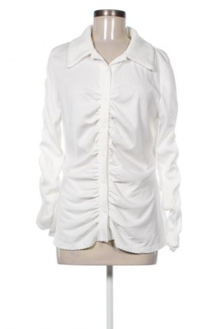 Дамска риза SHEIN, Размер XL, Цвят Бял, Цена 19,99 лв.