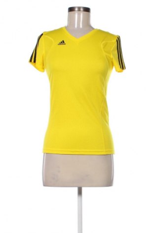Дамска тениска Adidas, Размер XS, Цвят Жълт, Цена 27,00 лв.