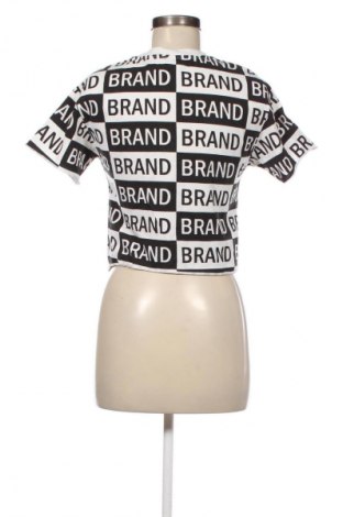 Damen T-Shirt Bershka, Größe XS, Farbe Mehrfarbig, Preis 9,99 €