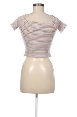 Dámská halenka Bershka, Velikost L, Barva Vícebarevné, Cena  239,00 Kč