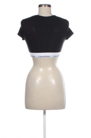 Női póló Calvin Klein, Méret S, Szín Fekete, Ár 17 459 Ft