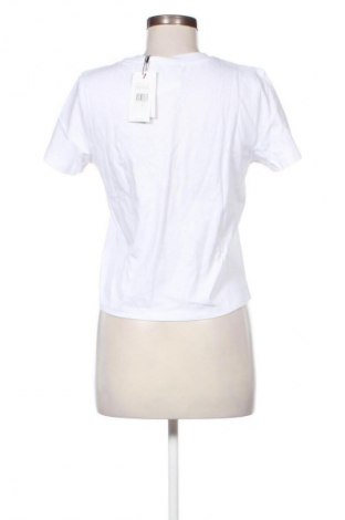 Női póló Calvin Klein Jeans, Méret M, Szín Fehér, Ár 17 459 Ft