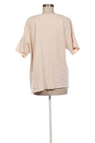 Γυναικείο t-shirt Fb Sister, Μέγεθος 3XL, Χρώμα  Μπέζ, Τιμή 8,70 €
