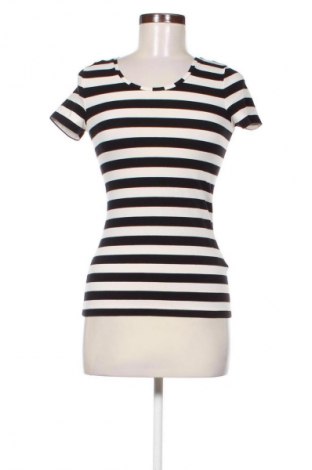 Damen T-Shirt Hugo Boss, Größe S, Farbe Mehrfarbig, Preis 34,78 €