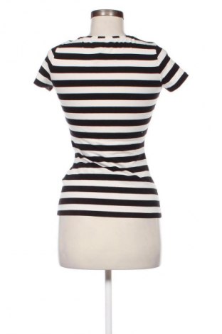 Damen T-Shirt Hugo Boss, Größe S, Farbe Mehrfarbig, Preis 34,78 €