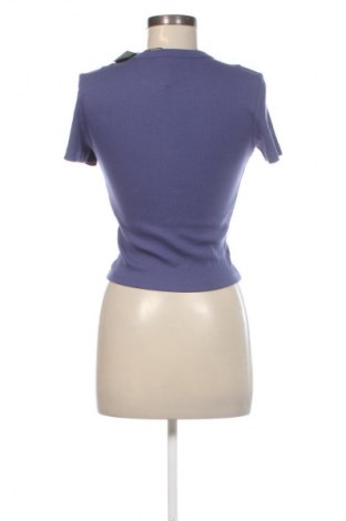 Dámské tričko ONLY, Velikost S, Barva Modrá, Cena  379,00 Kč