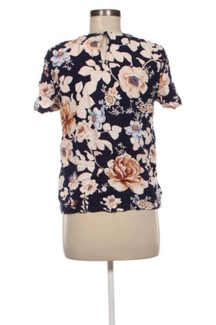 Dámske tričko Pieces, Veľkosť M, Farba Viacfarebná, Cena  8,95 €