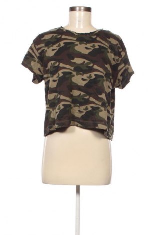 Dámské tričko Pull&Bear, Velikost M, Barva Vícebarevné, Cena  299,00 Kč