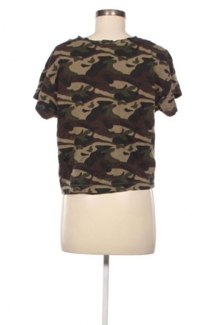 Dámské tričko Pull&Bear, Velikost M, Barva Vícebarevné, Cena  299,00 Kč