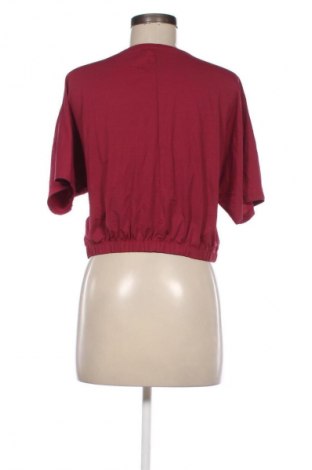 Дамска тениска Reebok, Размер M, Цвят Червен, Цена 27,00 лв.