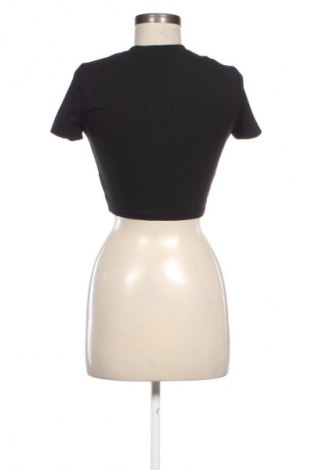 Dámské tričko SHEIN, Velikost S, Barva Černá, Cena  223,00 Kč