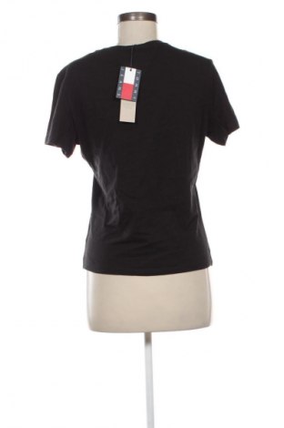 Дамска тениска Tommy Jeans, Размер XL, Цвят Черен, Цена 62,99 лв.