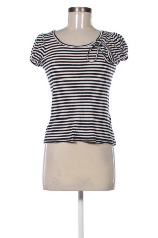 Dámské tričko Turnover, Velikost M, Barva Vícebarevné, Cena  249,00 Kč