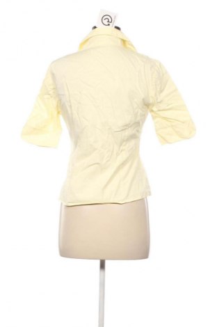 Γυναικείο t-shirt Zero Basic, Μέγεθος M, Χρώμα Κίτρινο, Τιμή 9,99 €