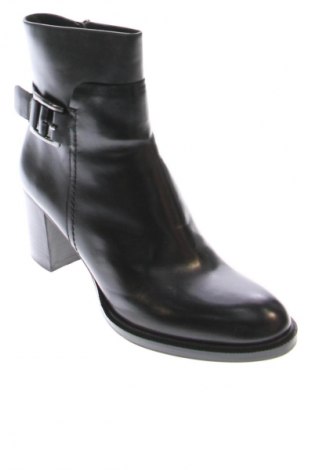 Dámské boty  Alesya, Velikost 38, Barva Černá, Cena  3 399,00 Kč