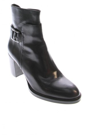 Dámské boty  Alesya, Velikost 39, Barva Černá, Cena  3 399,00 Kč