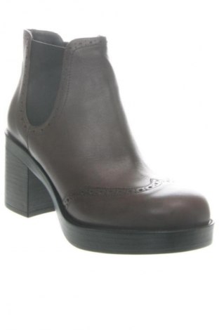 Botine de damă Alesya, Mărime 38, Culoare Maro, Preț 697,37 Lei