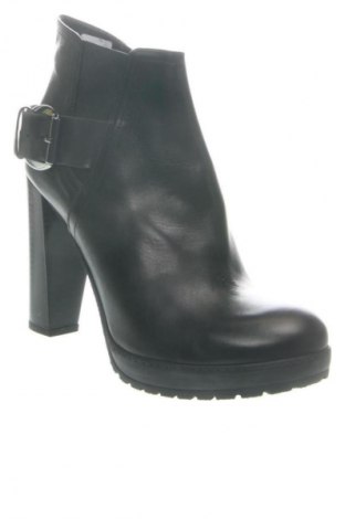 Damskie botki Alesya, Rozmiar 40, Kolor Czarny, Cena 609,20 zł