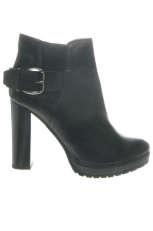 Dámské boty  Alesya, Velikost 40, Barva Černá, Cena  3 354,00 Kč