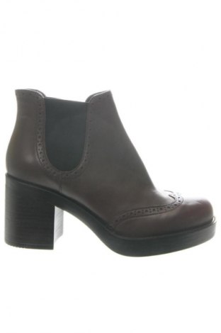 Damen Stiefeletten Alesya, Größe 38, Farbe Braun, Preis € 135,55